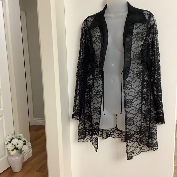 Vintage Feminine Black Lace Topper cardigan  Medium - Picture 7 of 10